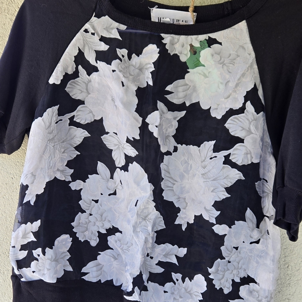 Milky Way Floral Sweater Top Size S